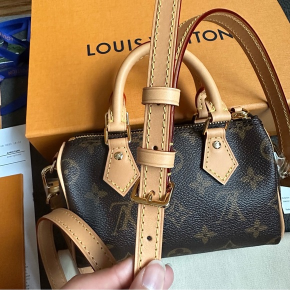 NEW Louis Vuitton LV NANO SPEEDY Monogram 2023 with Removable Adjustable Strap - Picture 6 of 11